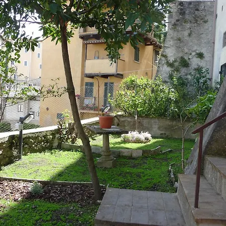 Domus Eroli * Spoleto