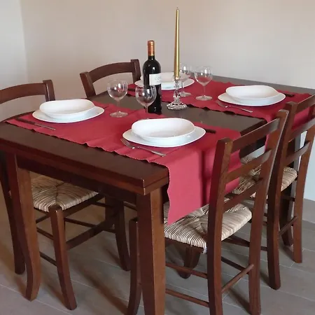 Apartment Domus Eroli *